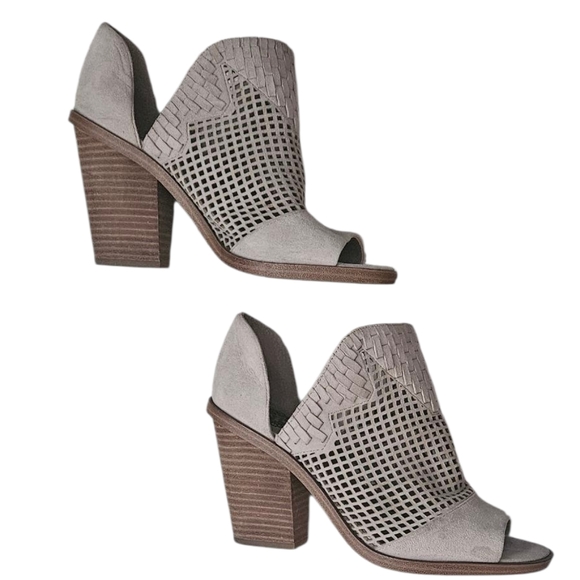 Vince Camuto Peep-Toe Mules Booties SZ 8 - Picture 7 of 8